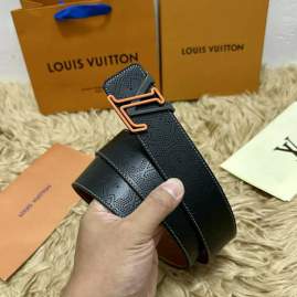 Picture of Louis Vuitton Belts _SKUfw215539058fw